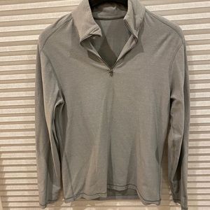 Metal vent lululemon half zip